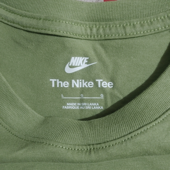 Nike Club Tee - Picture 3 of 4